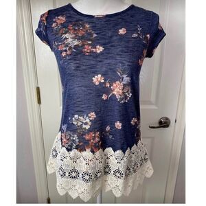 ONE WORLD XSmall Top with Laced Bottom NWT